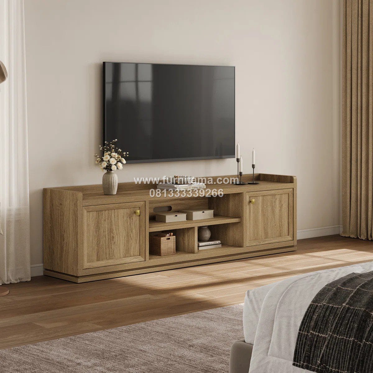 Meja TV Minimalis Ruang Keluarga Gaya Modern